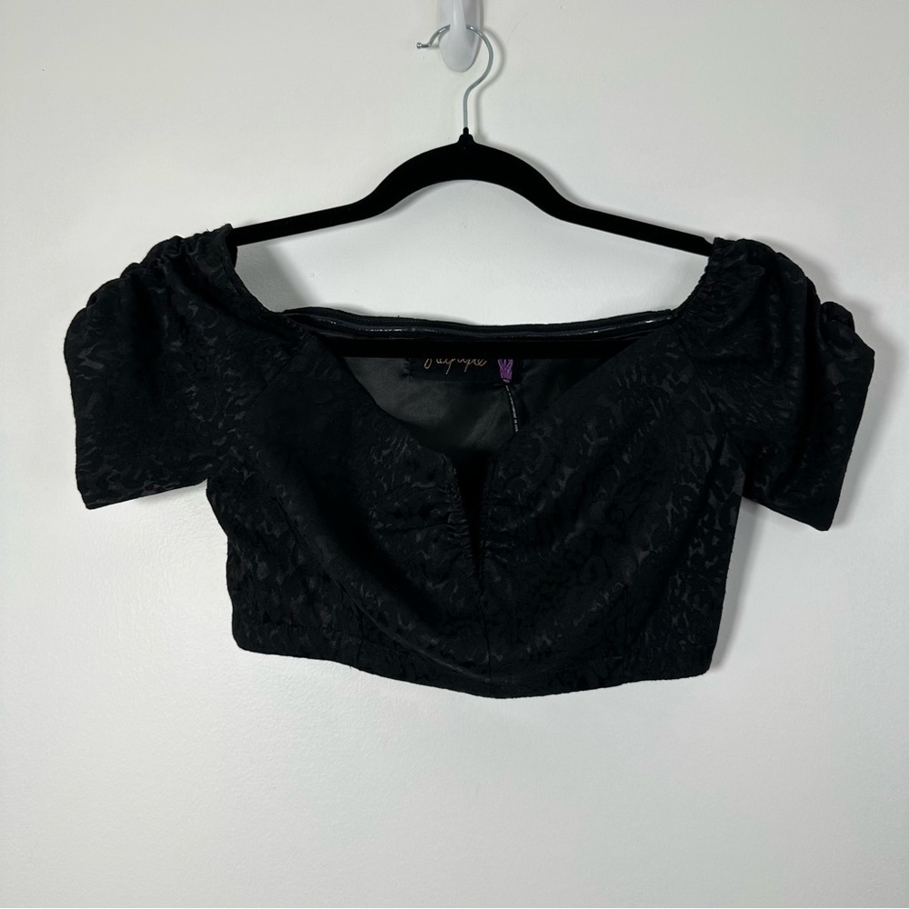Free People Women’s Cropped Black Patterned Top Size 0 Whimsigoth